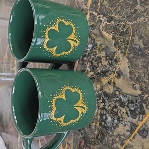 NWT set of 2 St. Patrick's coffee mugs